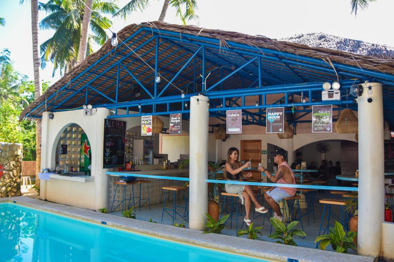 Mad Monkey Panglao Exterior foto